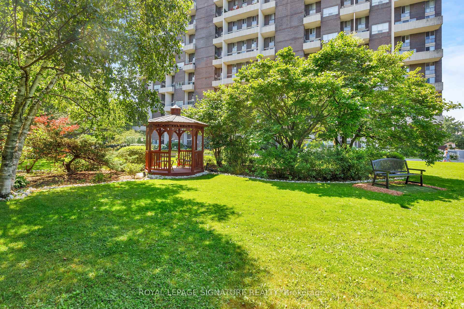 Photo 44 of Unit 302, 35 Ormskirk Avenue, Toronto, High Park-Swansea — HOMEH