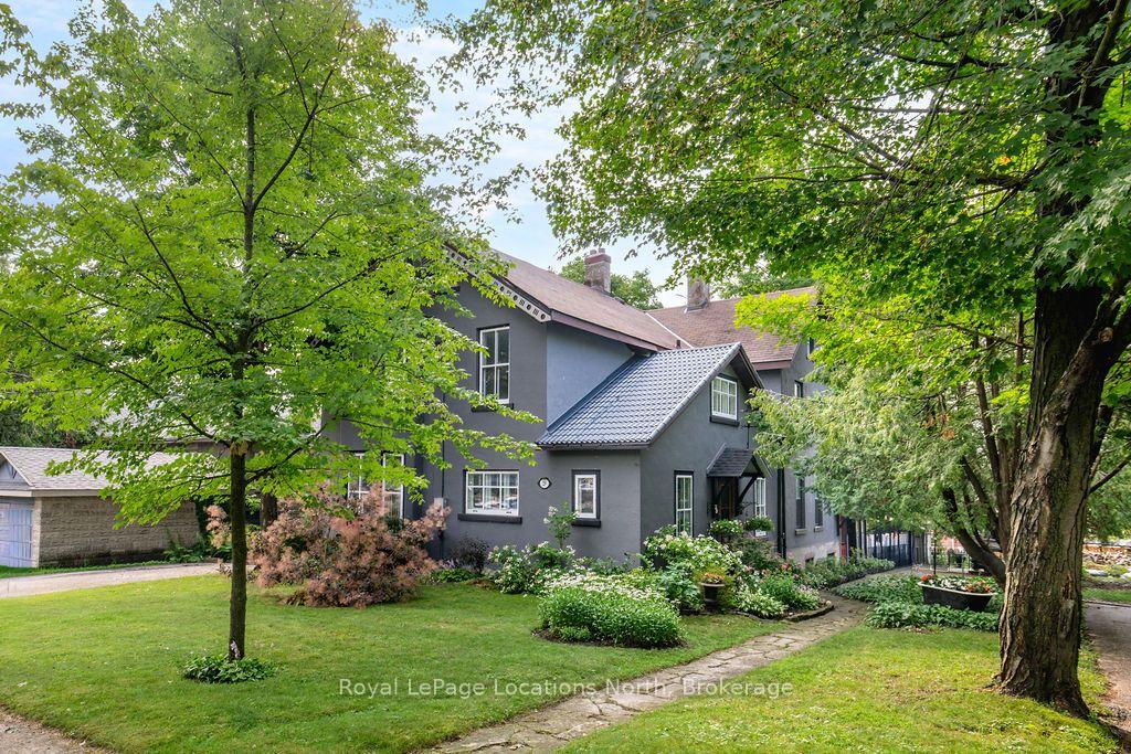 Photo 6 of 29 Tecumseth Street, Orillia — HOMEH