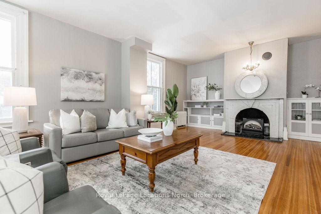Photo 12 of 29 Tecumseth Street, Orillia — HOMEH