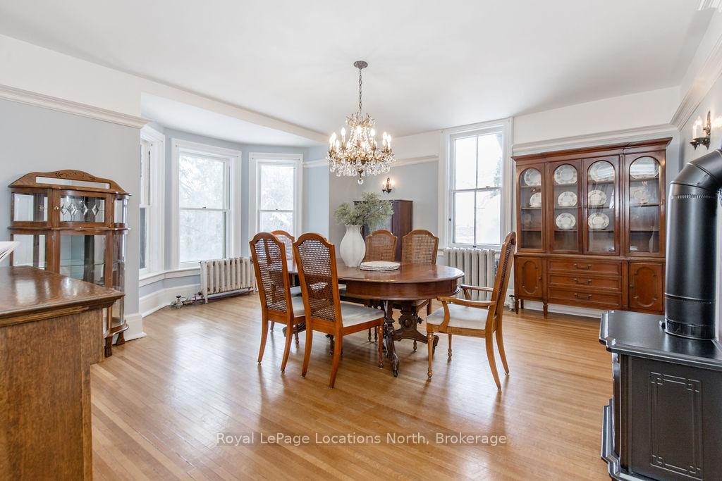 Photo 19 of 29 Tecumseth Street, Orillia — HOMEH