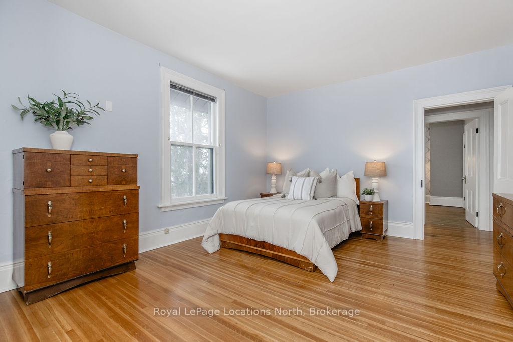 Photo 26 of 29 Tecumseth Street, Orillia — HOMEH