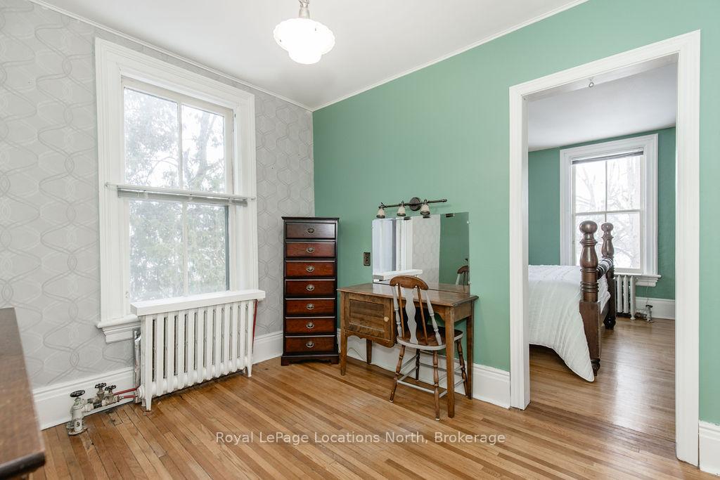 Photo 33 of 29 Tecumseth Street, Orillia — HOMEH