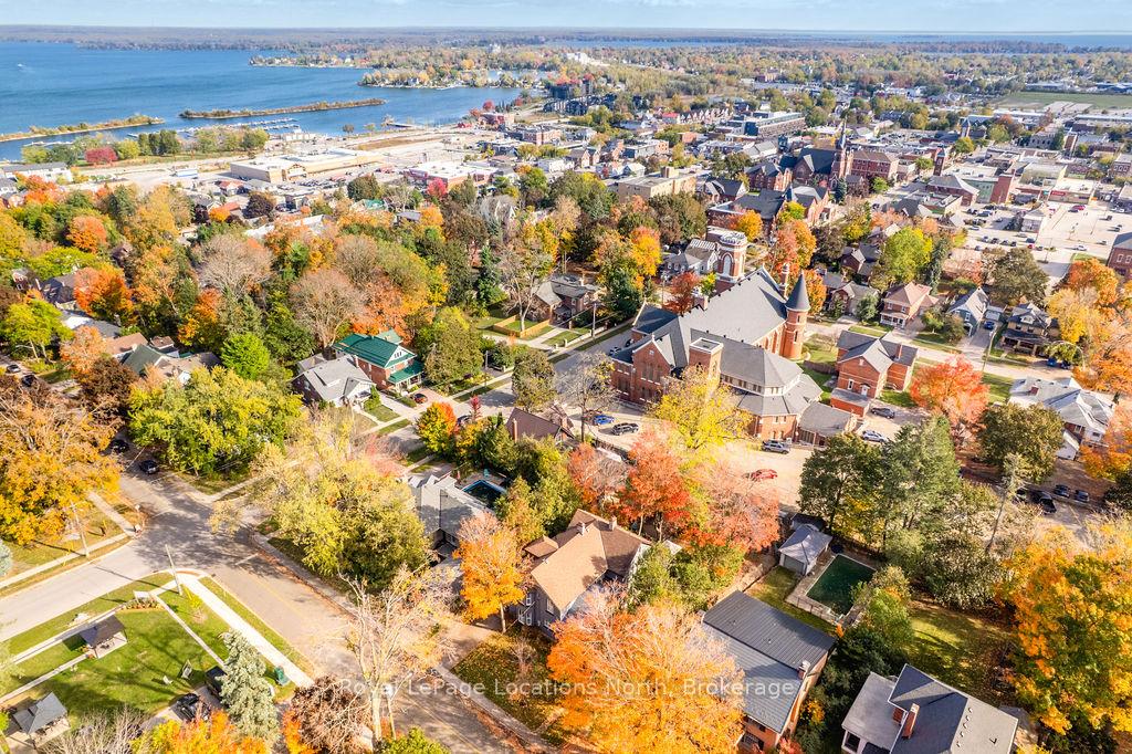 Photo 54 of 29 Tecumseth Street, Orillia — HOMEH