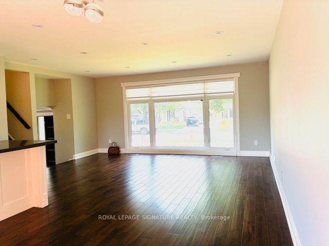 Photo 3 of 625 Braemore Road, Burlington, Roseland — HOMEH