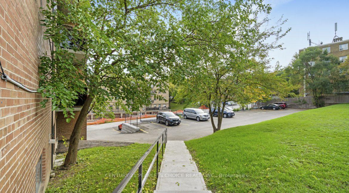 Photo 11 of Unit 312, 183 Berry Road, Etobicoke, Stonegate-Queensway — HOMEH