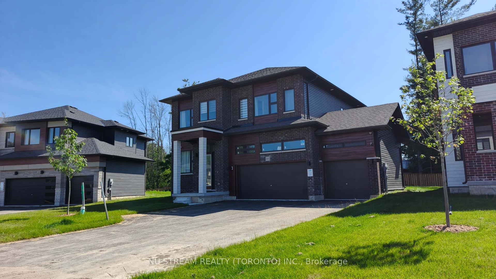 Front of 3185 Searidge Street
