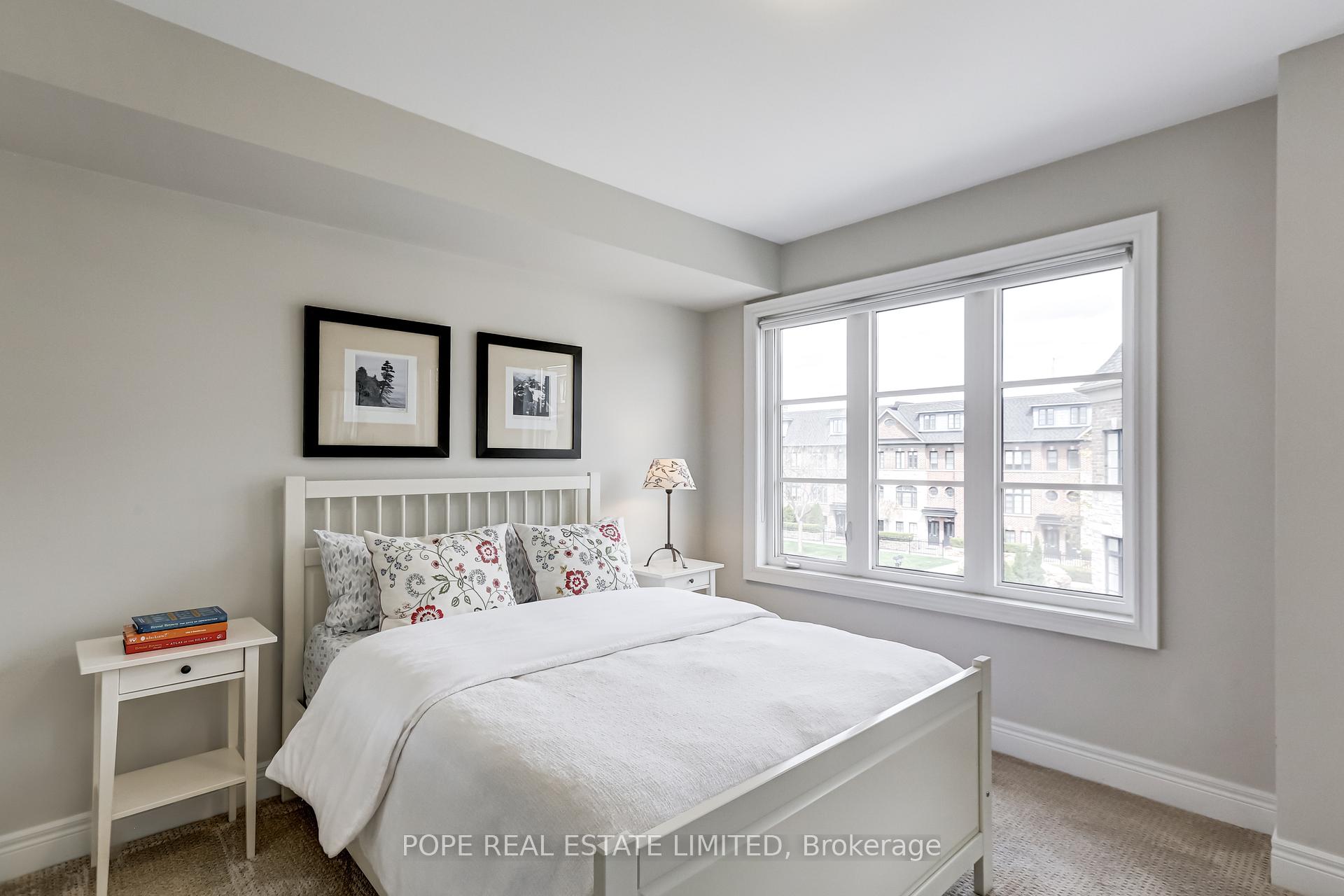 Photo 24 of 21 Ruby Lang Lane, Etobicoke, Mimico — HOMEH