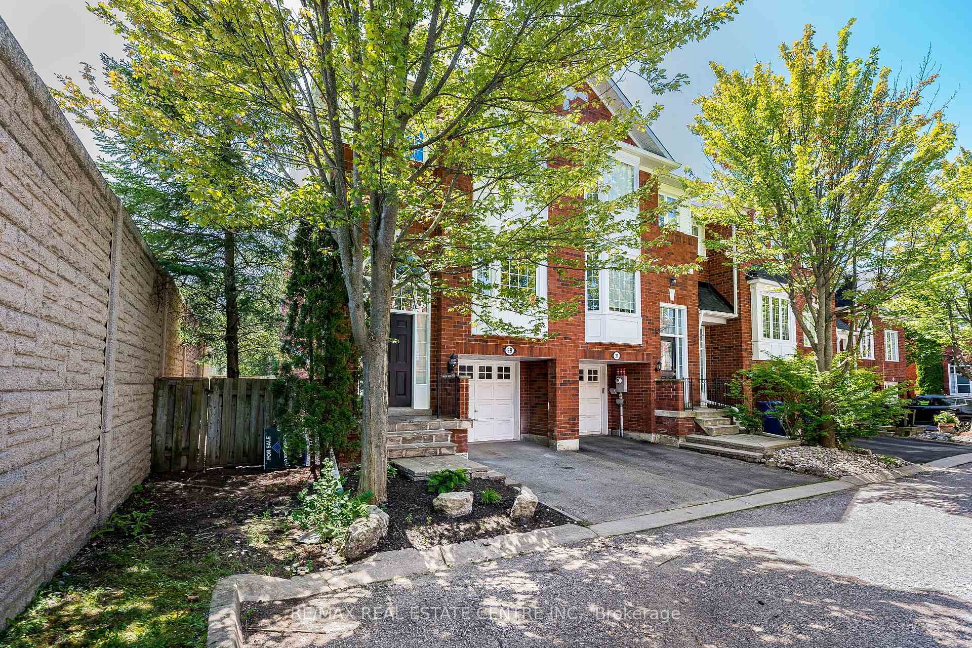 Photo 3 of 29 Mosaics Avenue, Aurora, Aurora Highlands — HOMEH