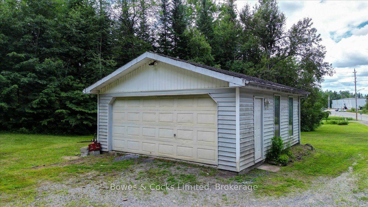 Photo 33 of 89 Jack Lake Road, North Kawartha — HOMEH