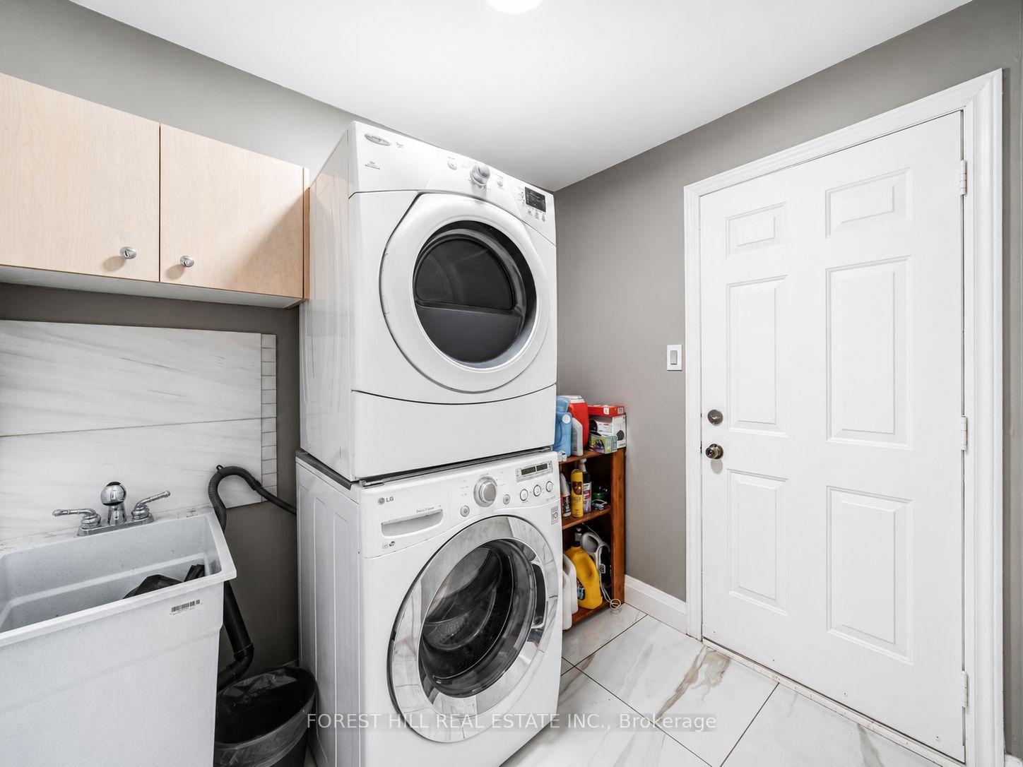 Photo 17 of 196 Sproule Drive, Barrie, Edgehill Drive — HOMEH