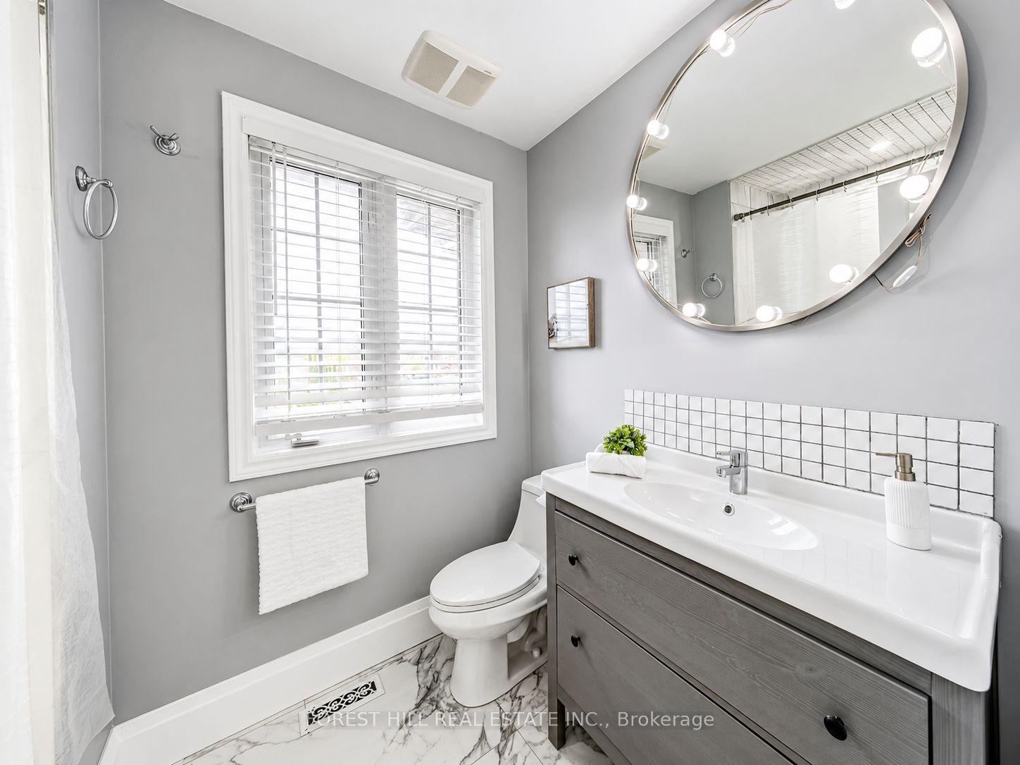 Photo 19 of 196 Sproule Drive, Barrie, Edgehill Drive — HOMEH