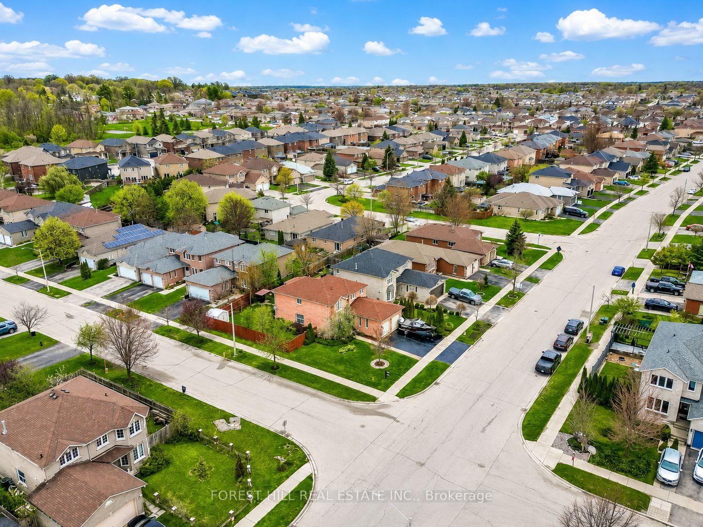 Photo 42 of 196 Sproule Drive, Barrie, Edgehill Drive — HOMEH