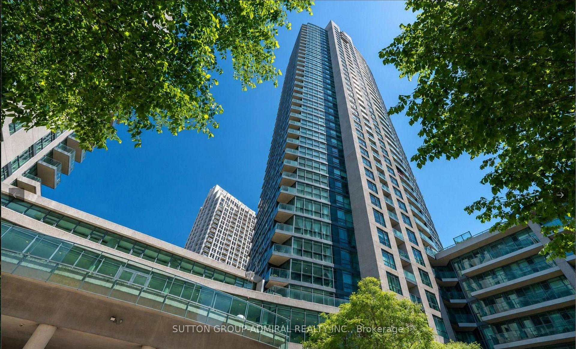 Front of Unit 1602, 215 Fort York Boulevard