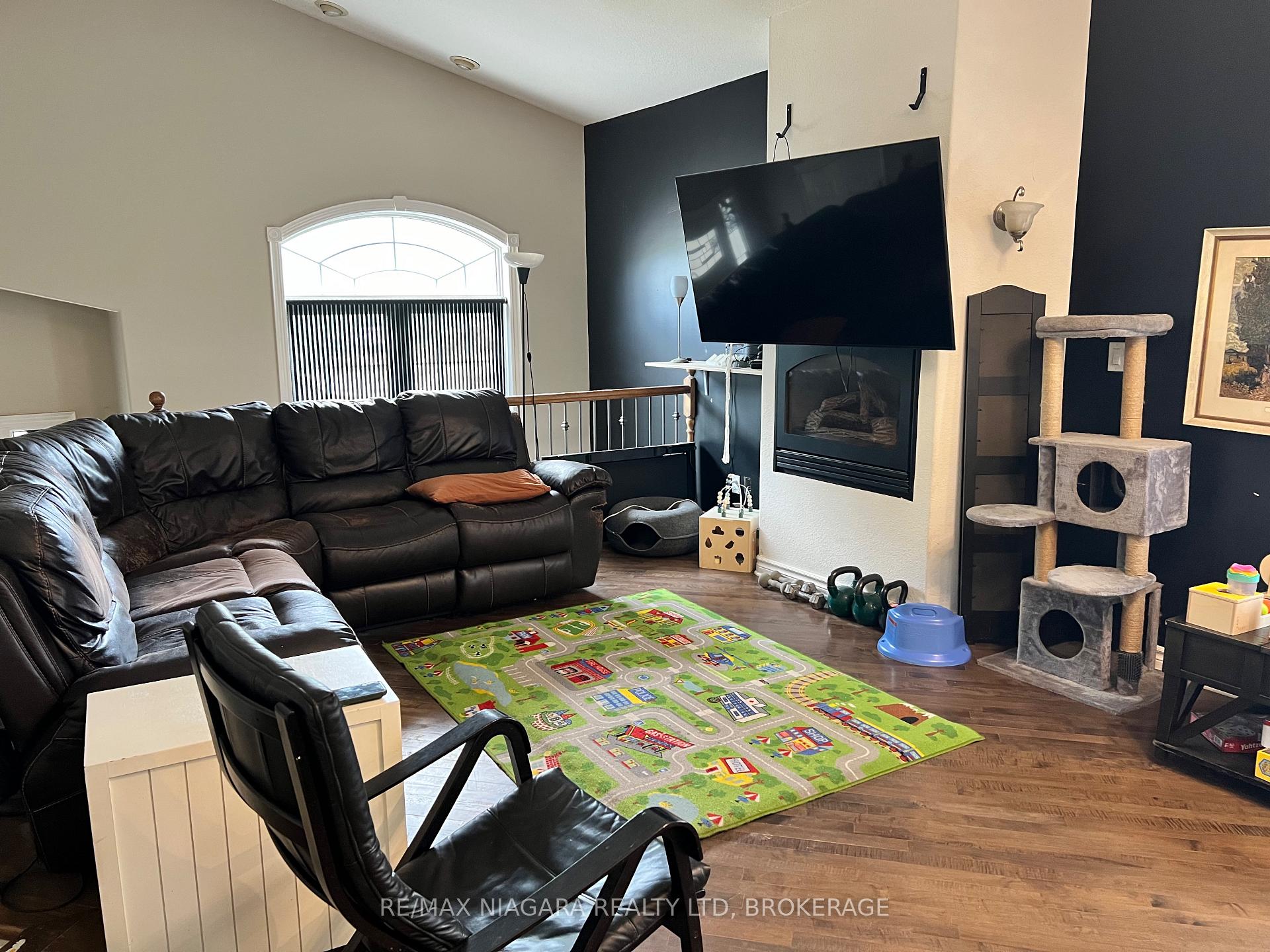Photo 5 of 1487 Barron Road, Thorold, Port Robinson — HOMEH