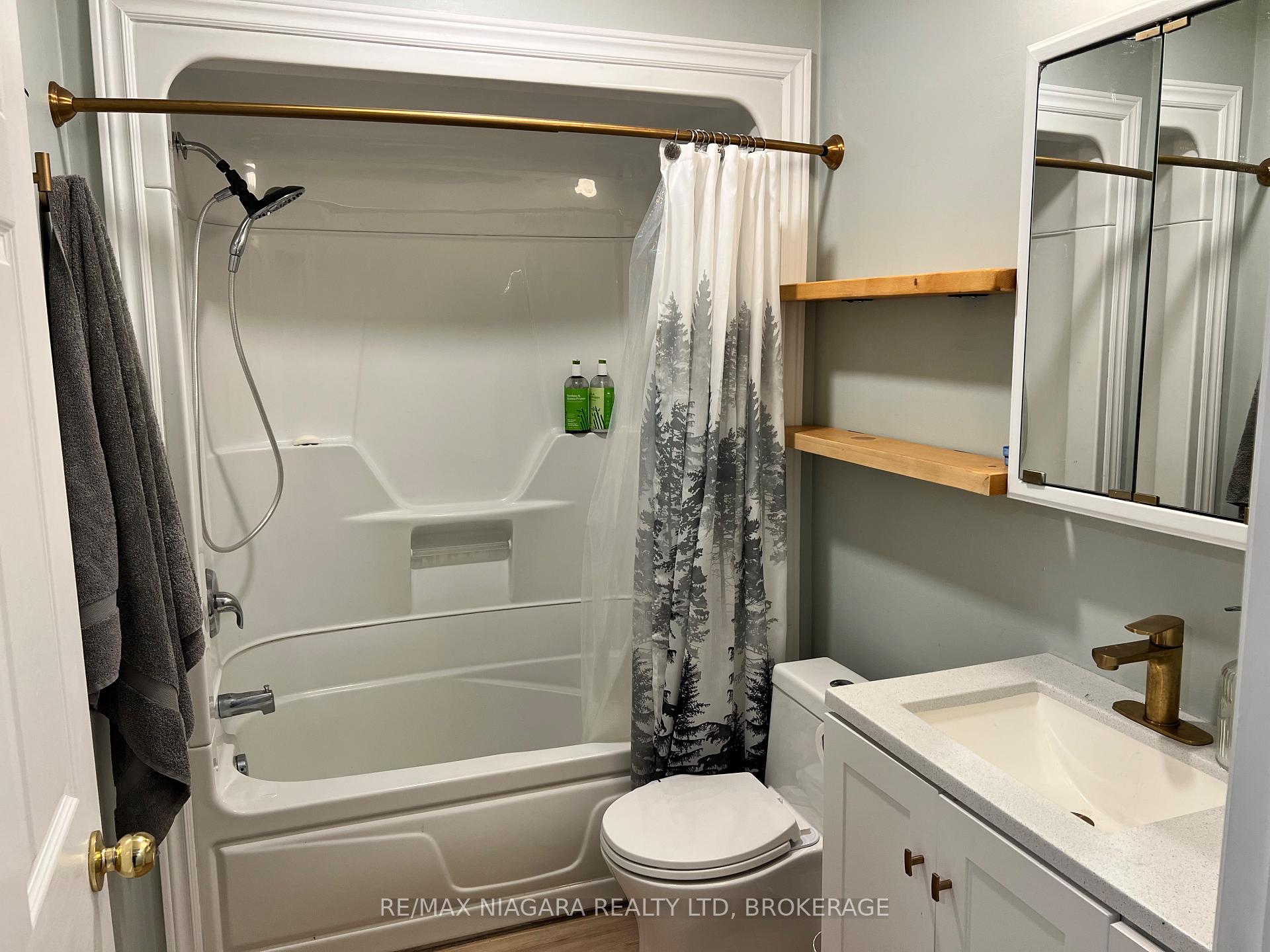 Photo 17 of 1487 Barron Road, Thorold, Port Robinson — HOMEH