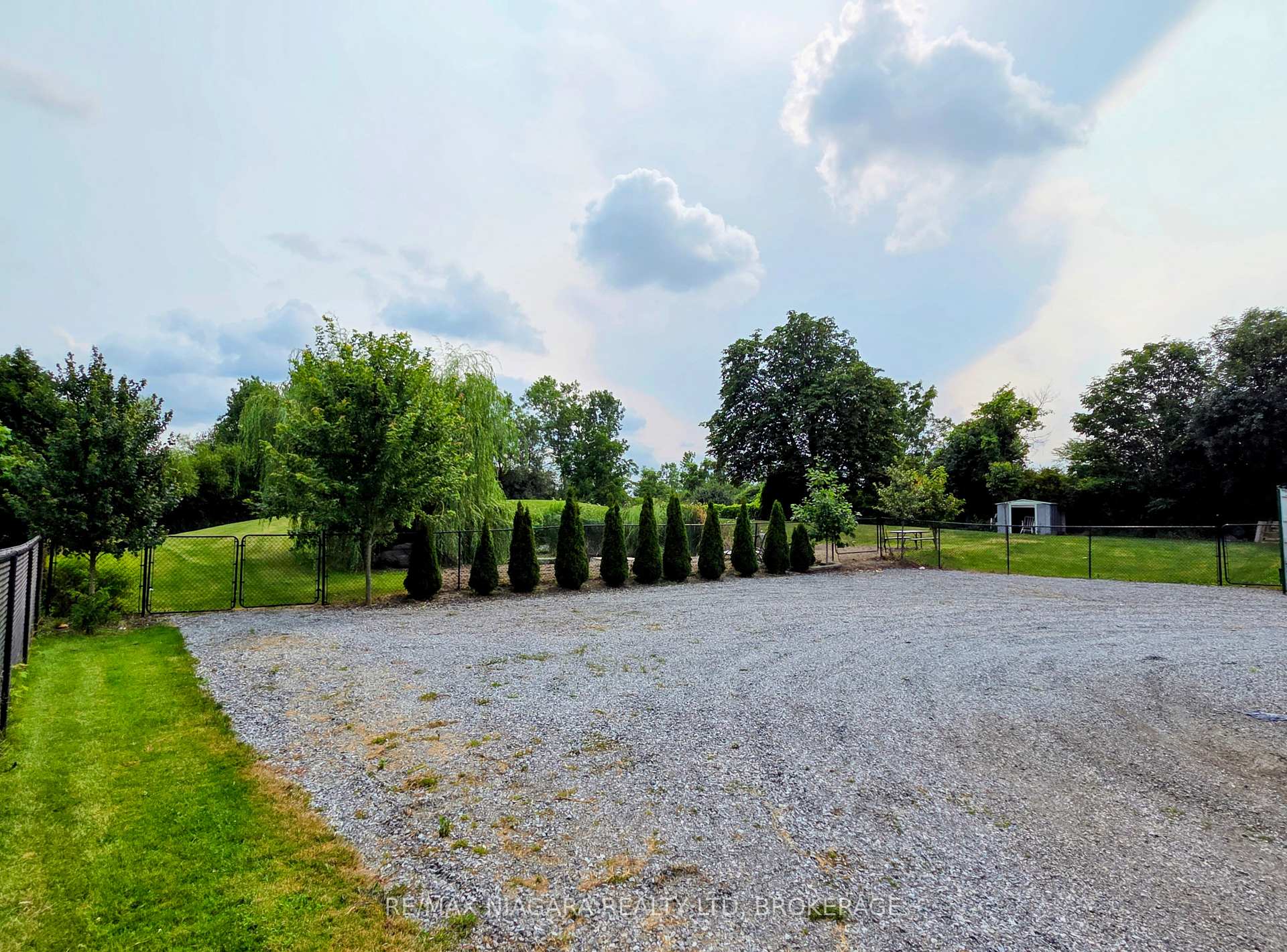 Photo 21 of 1487 Barron Road, Thorold, Port Robinson — HOMEH