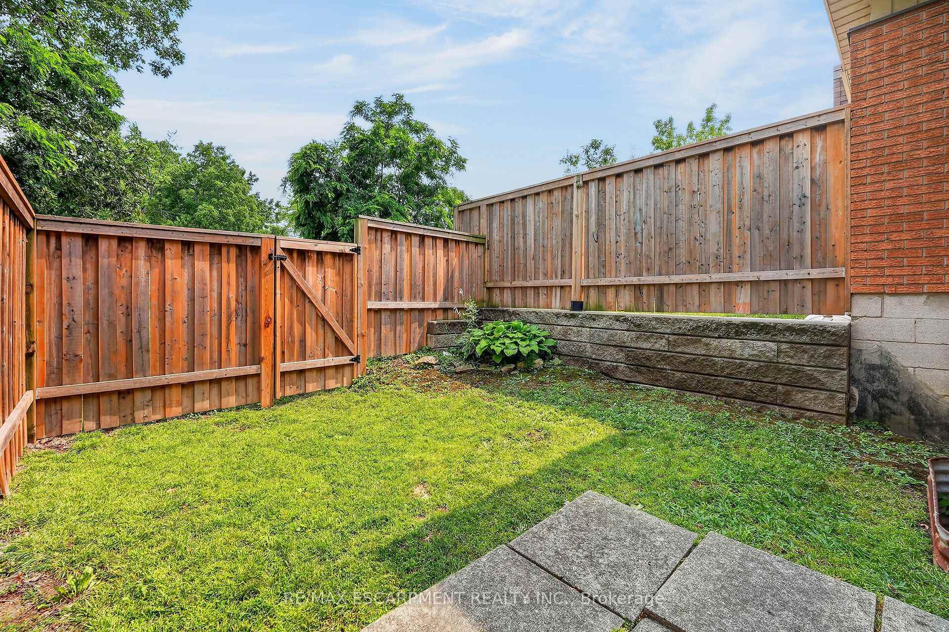 Photo 27 of Unit 50, 125 Bonaventure Drive, Hamilton, Gilbert — HOMEH
