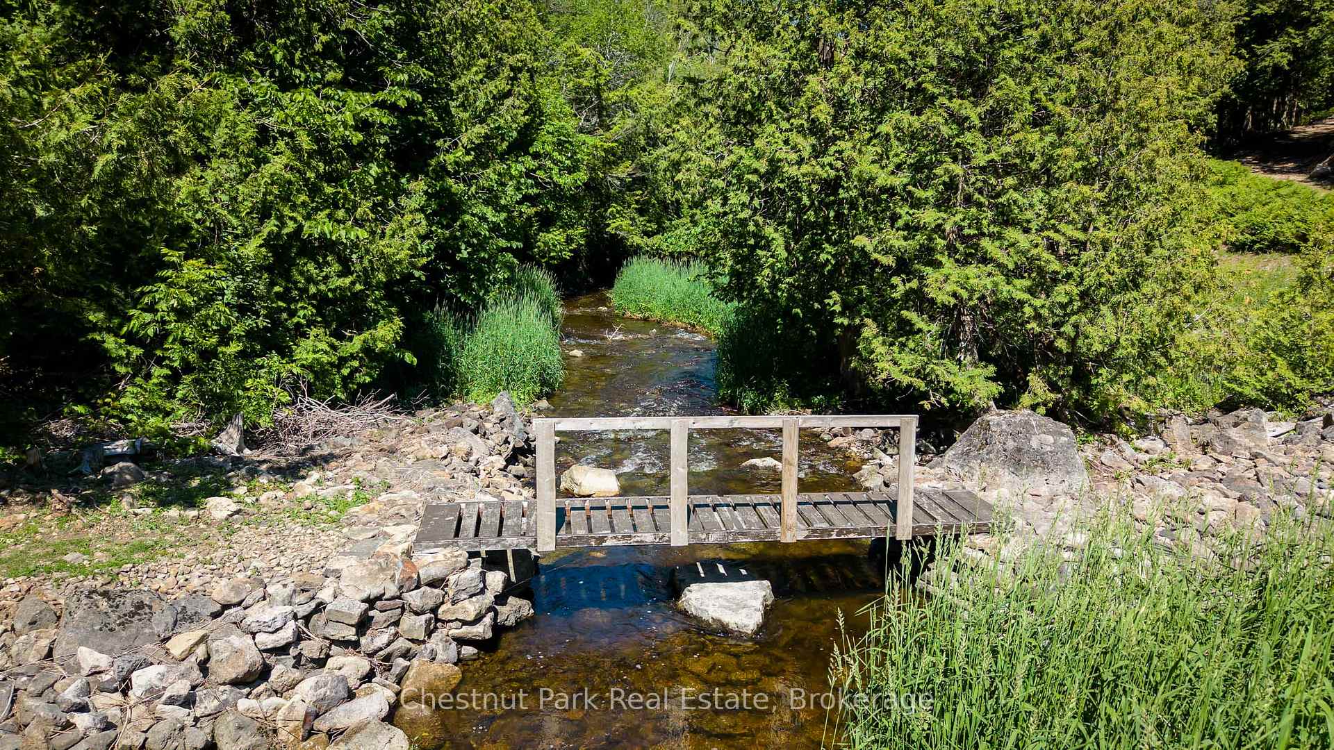 Photo 26 of 9420 Ewing Road, Clearview, Rural Clearview — HOMEH