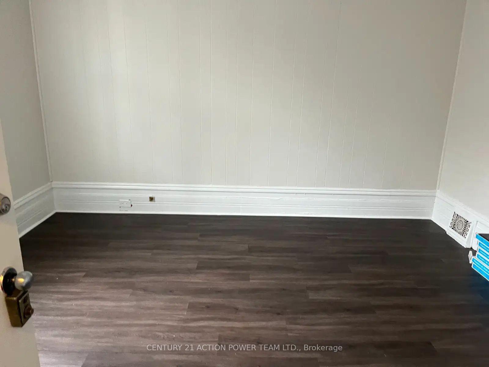 Photo 7 of Unit 1, 703 Cooper Street, Ottawa, Ottawa Centre — HOMEH