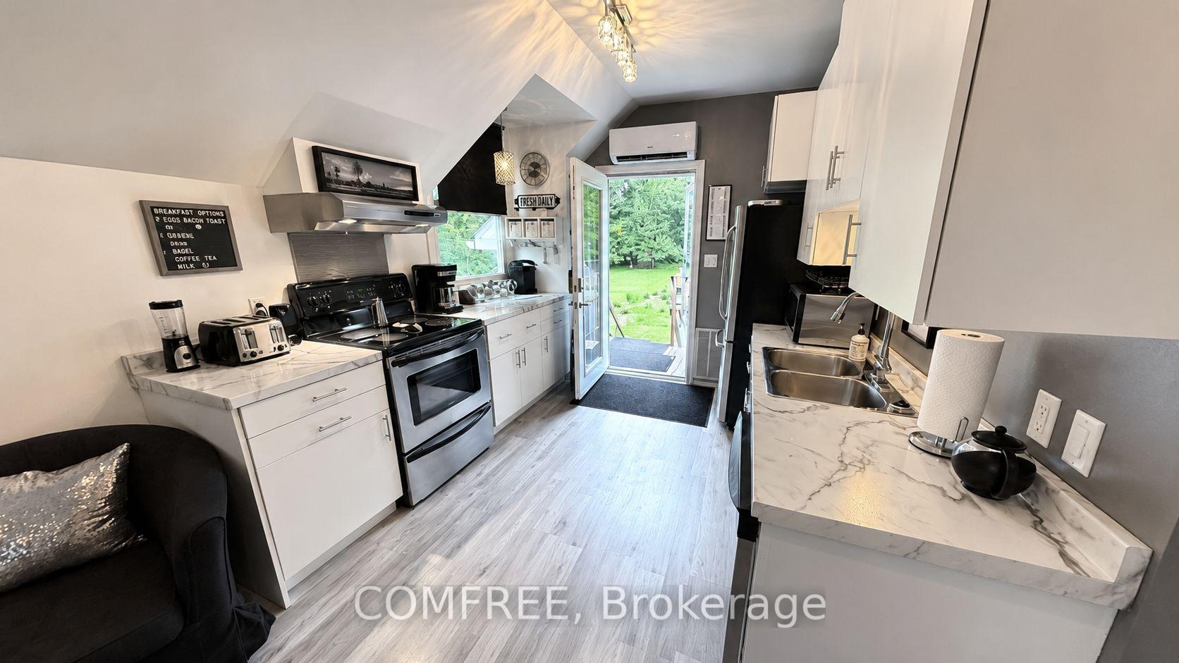Photo 87 of 8950 Brown Road, Niagara Falls, Brown — HOMEH