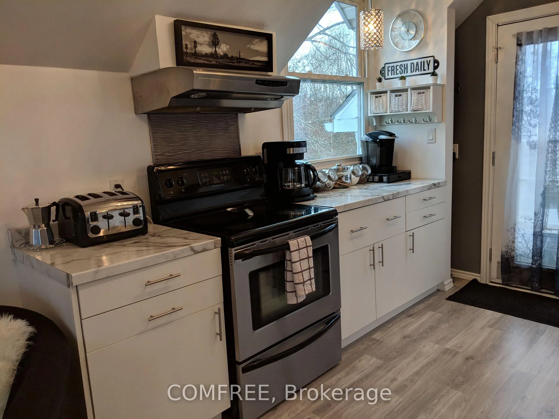 Photo 60 of 8950 Brown Road, Niagara Falls, Brown — HOMEH