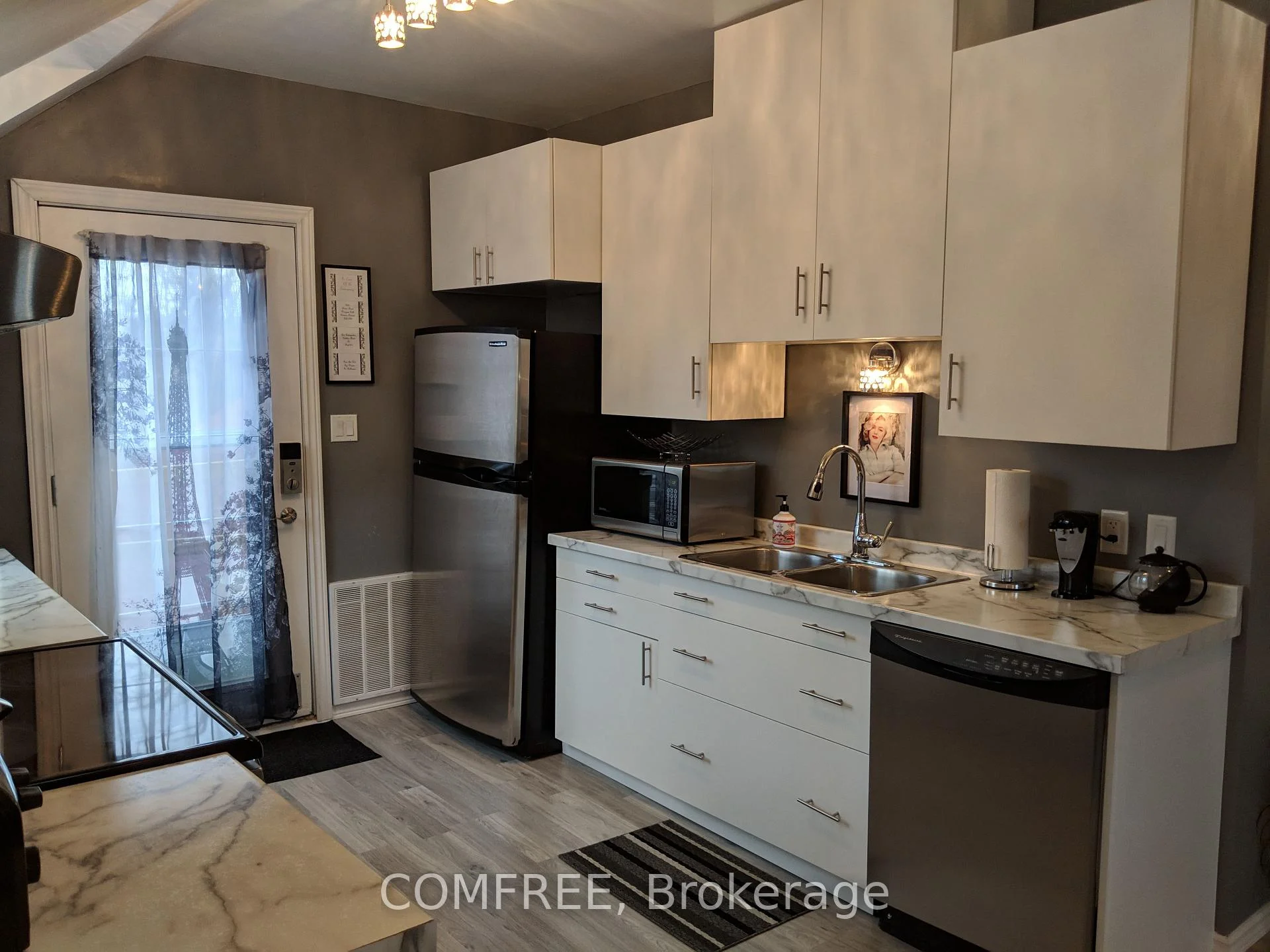 Photo 64 of 8950 Brown Road, Niagara Falls, Brown — HOMEH