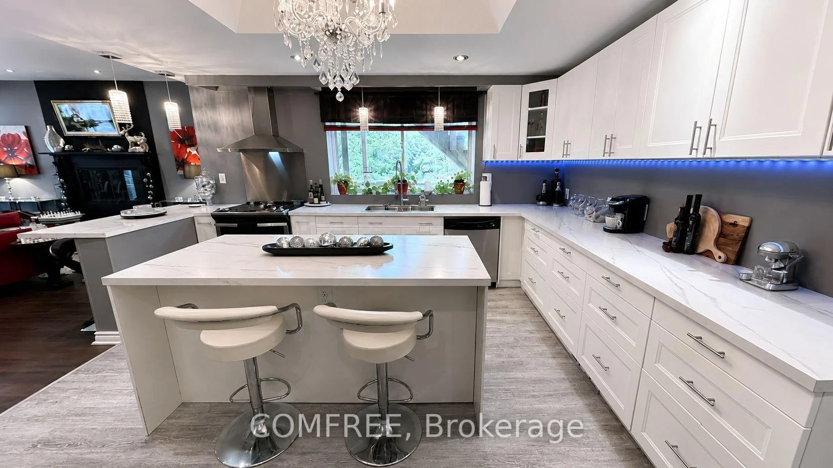 Photo 46 of 8950 Brown Road, Niagara Falls, Brown — HOMEH