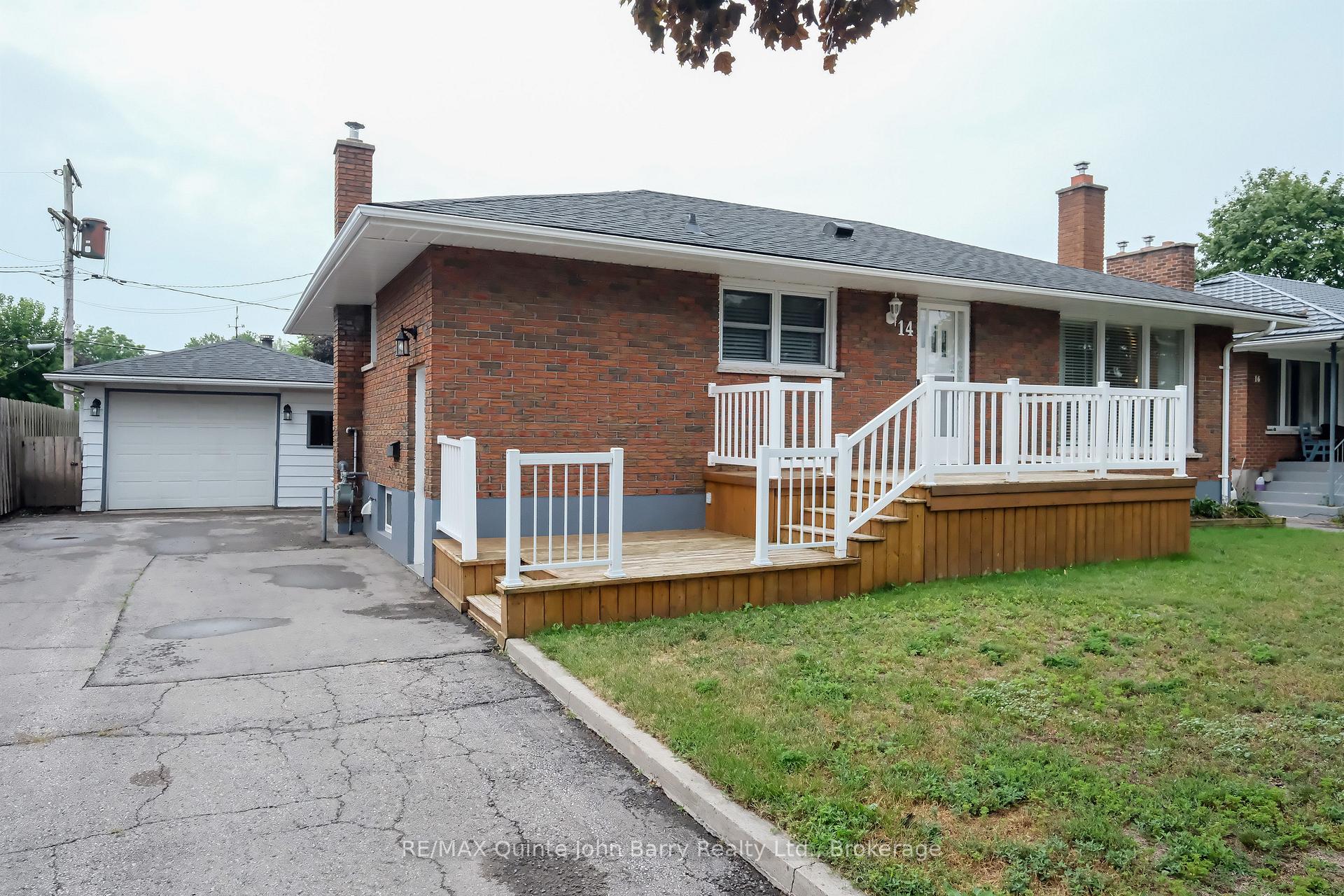 Photo 3 of 14 Gould Street, Quinte West, Trenton Ward — HOMEH