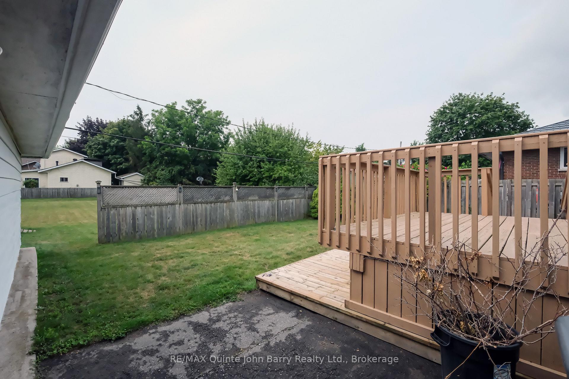 Photo 41 of 14 Gould Street, Quinte West, Trenton Ward — HOMEH