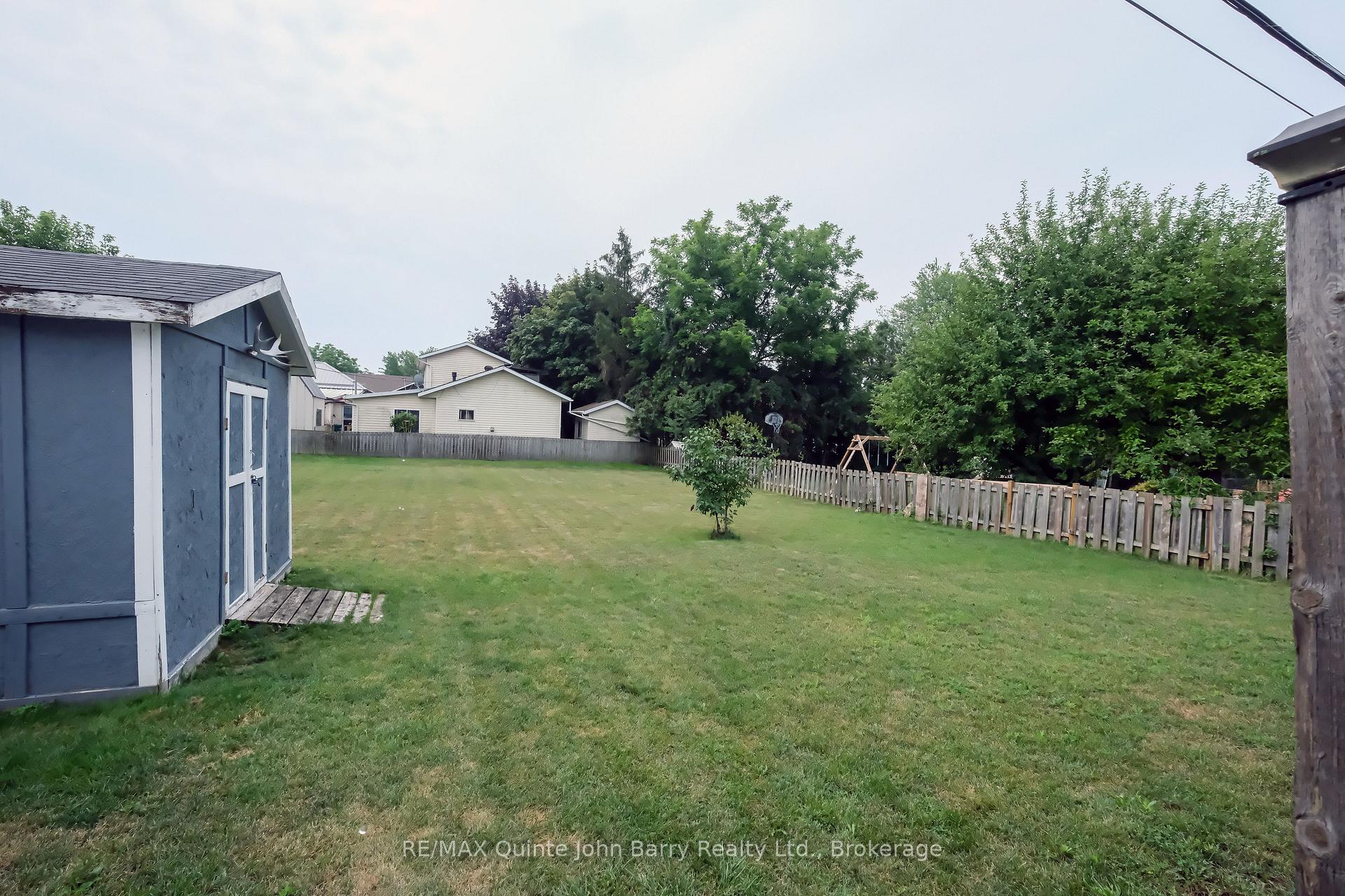 Photo 42 of 14 Gould Street, Quinte West, Trenton Ward — HOMEH