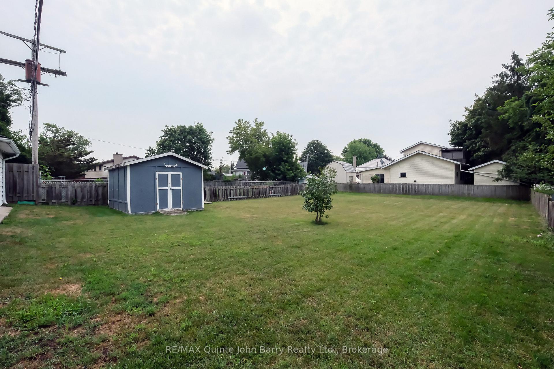 Photo 43 of 14 Gould Street, Quinte West, Trenton Ward — HOMEH