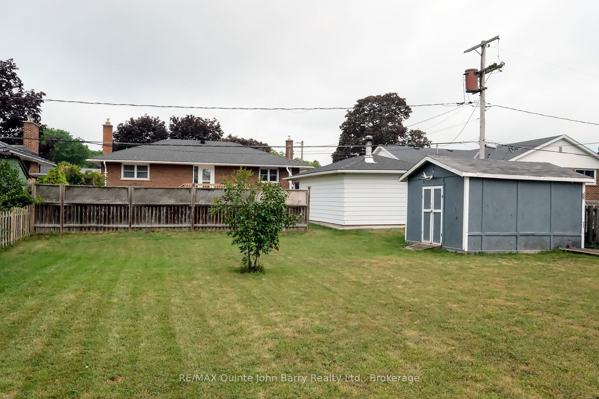 Photo 45 of 14 Gould Street, Quinte West, Trenton Ward — HOMEH