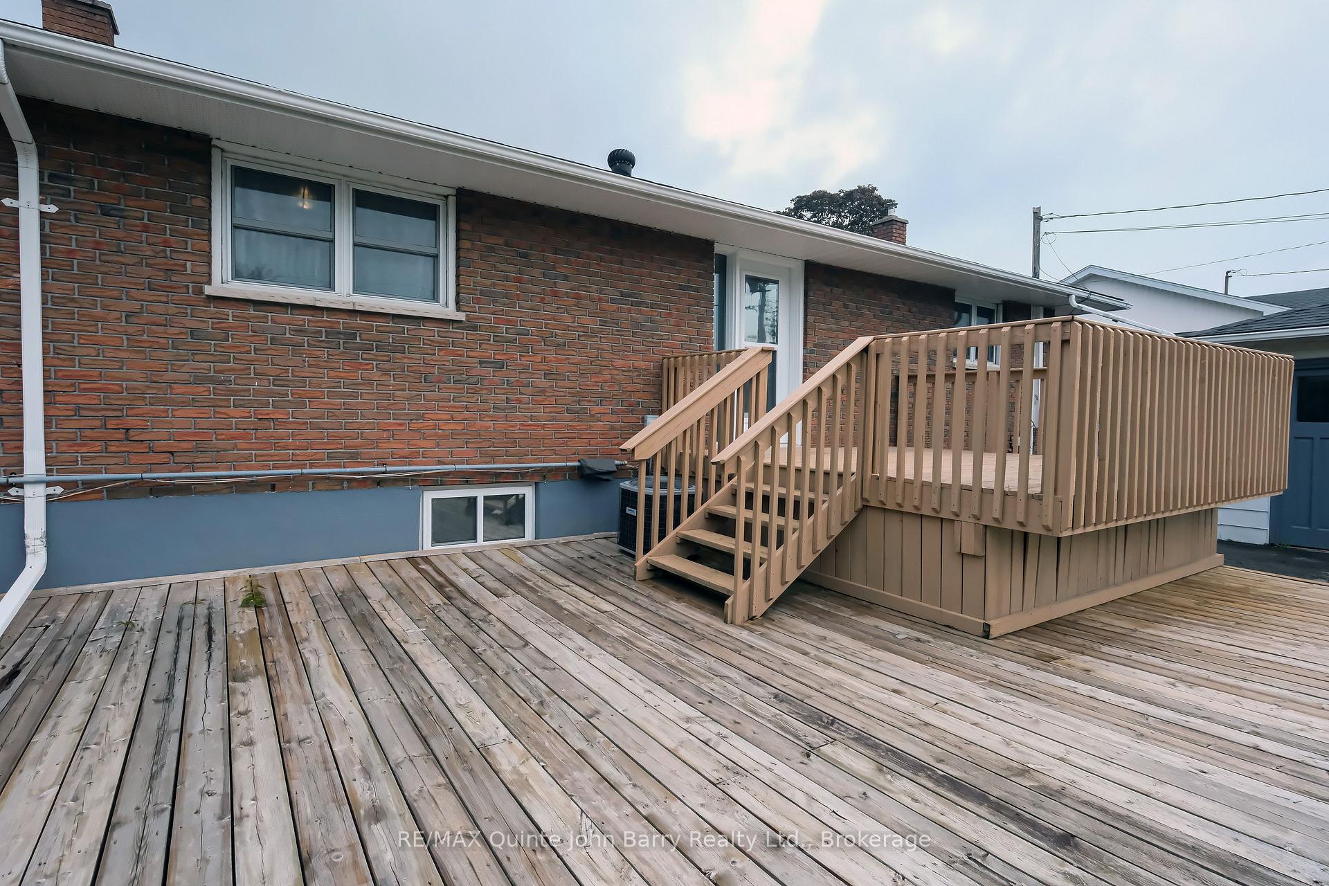 Photo 47 of 14 Gould Street, Quinte West, Trenton Ward — HOMEH