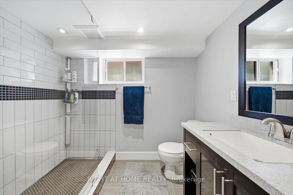 Photo 25 of 188 Queens Avenue, Etobicoke, Mimico — HOMEH