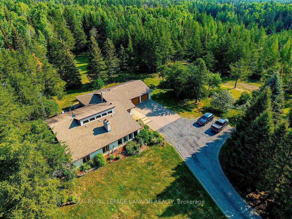 Photo 3 of 4600 Mapleward Rd., Thunder Bay, McIntyre South — HOMEH