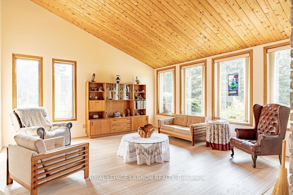 Photo 9 of 4600 Mapleward Rd., Thunder Bay, McIntyre South — HOMEH