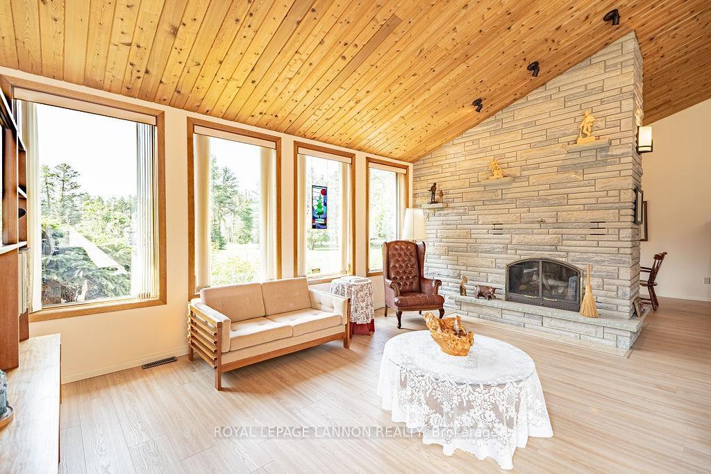 Photo 10 of 4600 Mapleward Rd., Thunder Bay, McIntyre South — HOMEH