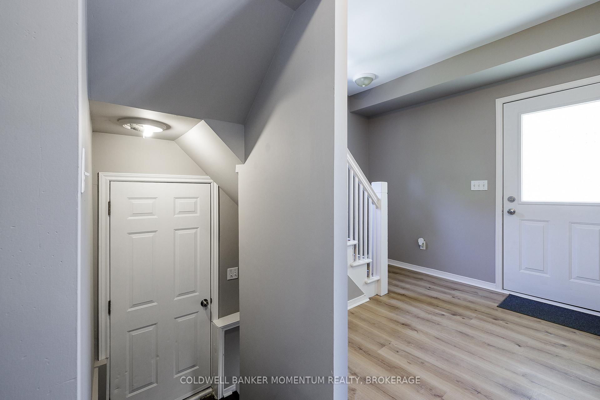 Photo 24 of 25 Gale Crescent, St. Catharines, E. Chester — HOMEH