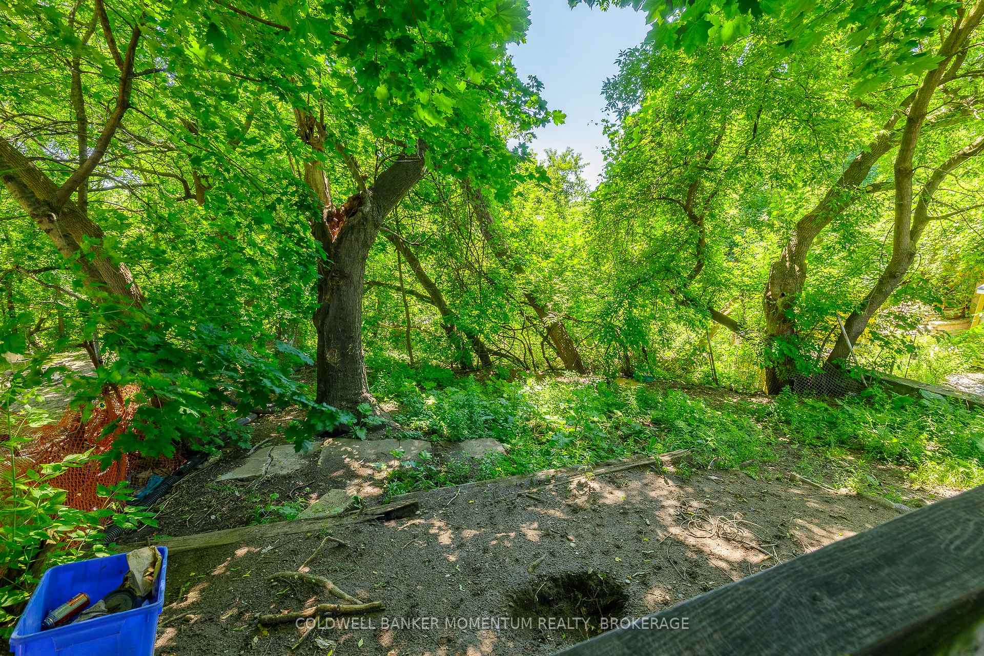 Photo 34 of 25 Gale Crescent, St. Catharines, E. Chester — HOMEH