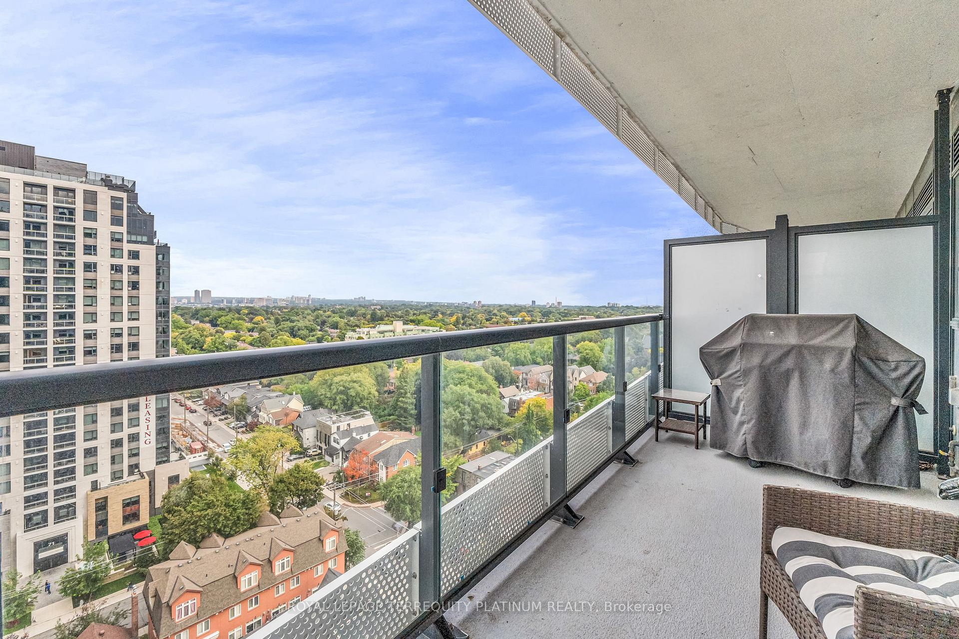 Photo 14 of Unit 1410, 11 Lillian Street, Toronto, Mount Pleasant West — HOMEH