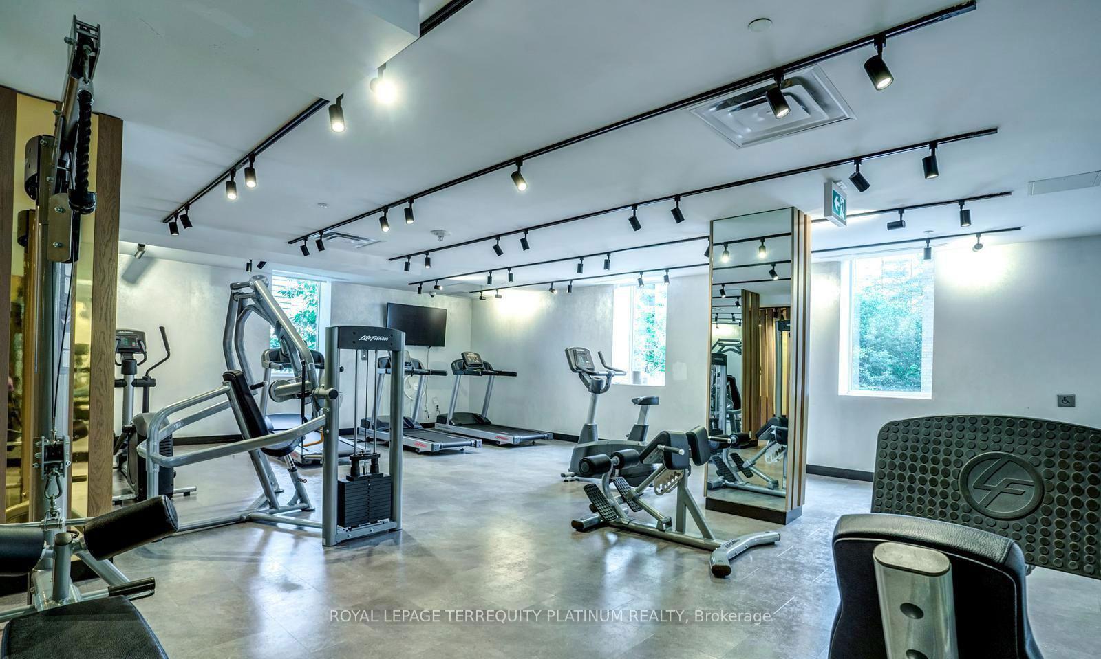 Photo 19 of Unit 1410, 11 Lillian Street, Toronto, Mount Pleasant West — HOMEH