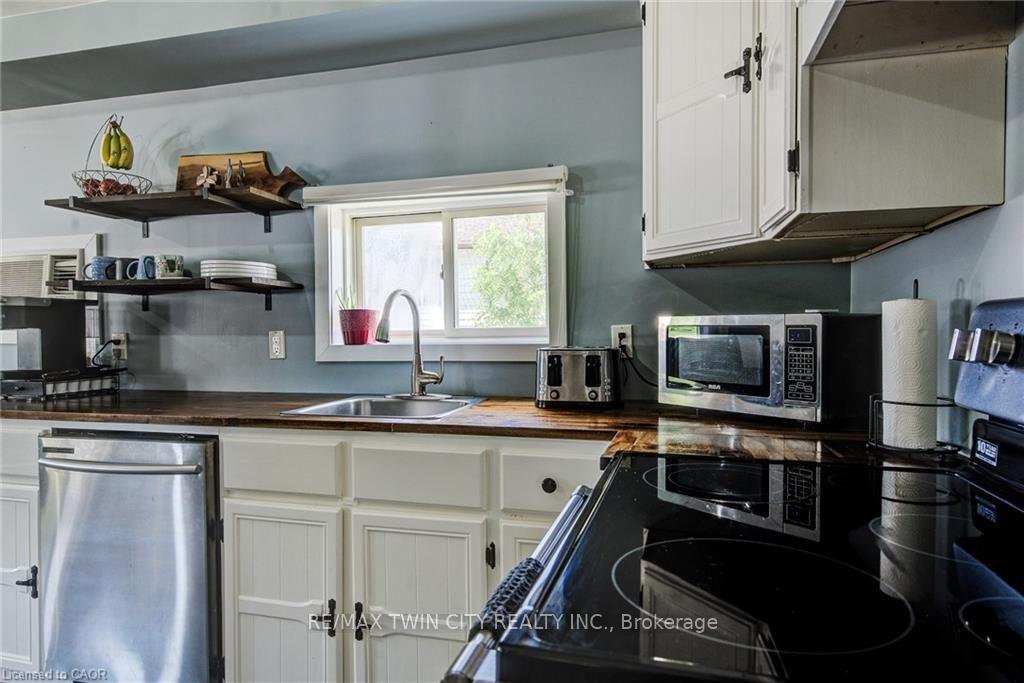 Photo 15 of 14 Maddison Street E, West Perth, Monkton — HOMEH