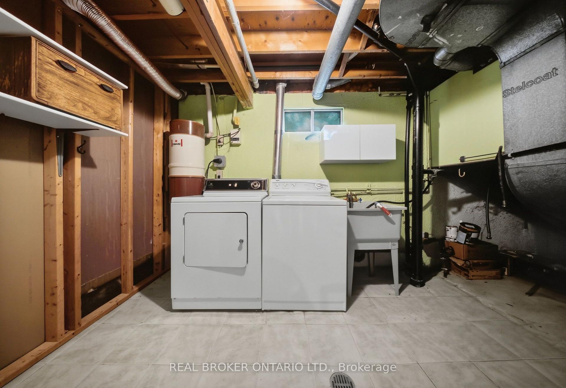 Photo 31 of 3157 Palmer Drive, Burlington, Palmer — HOMEH