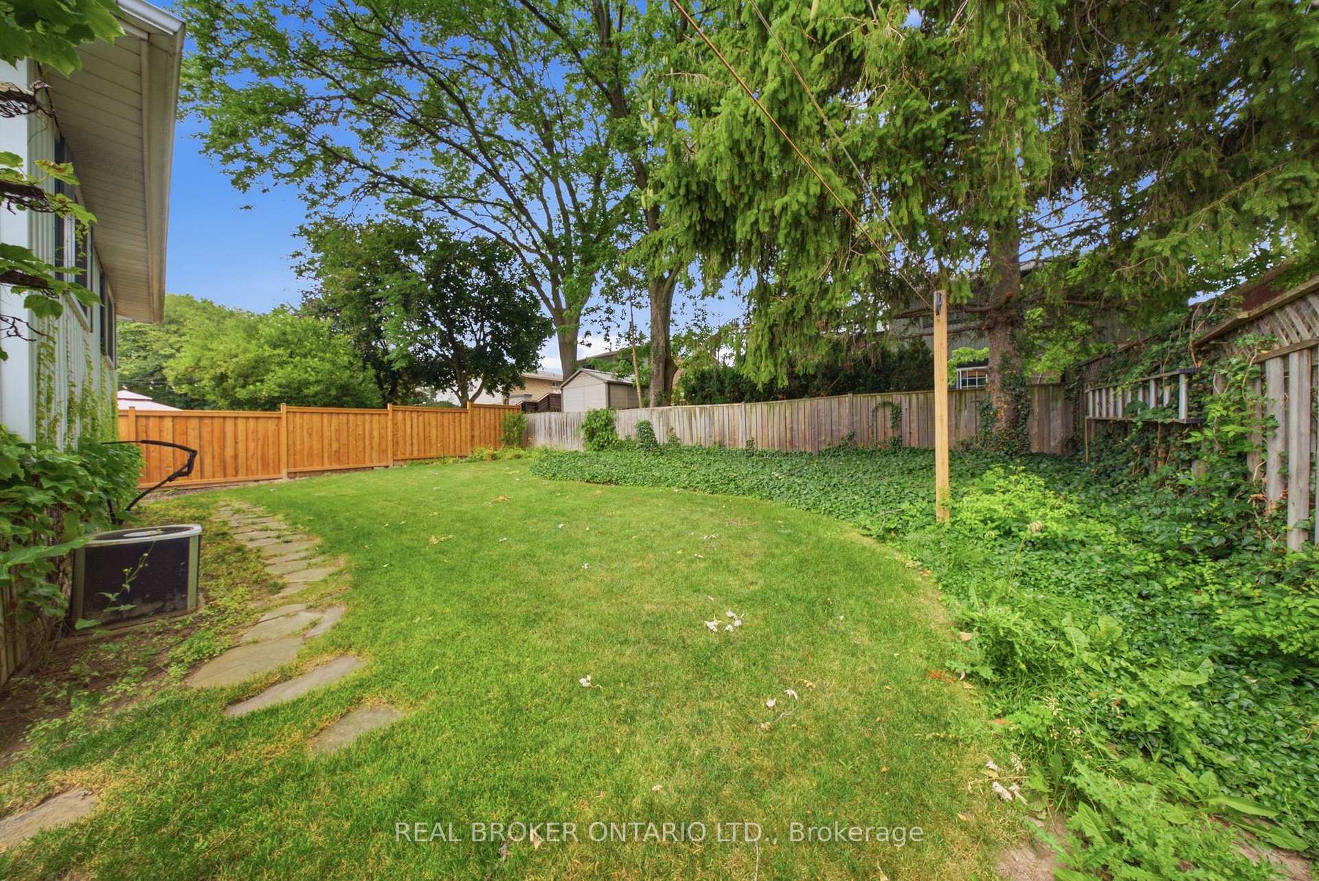 Photo 38 of 3157 Palmer Drive, Burlington, Palmer — HOMEH