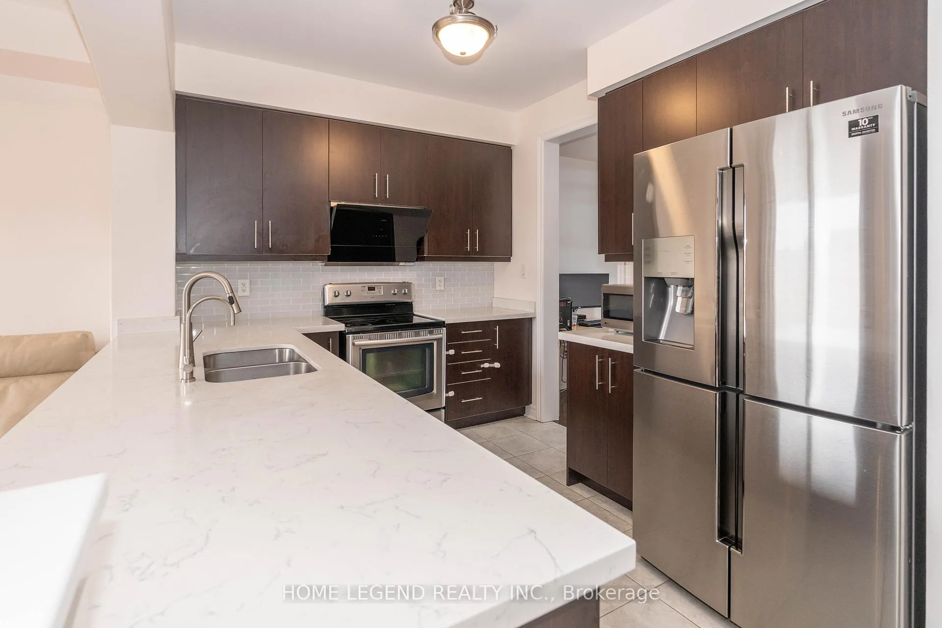 Photo 7 of 5 Earnshaw Drive, Markham, Victoria Square — HOMEH