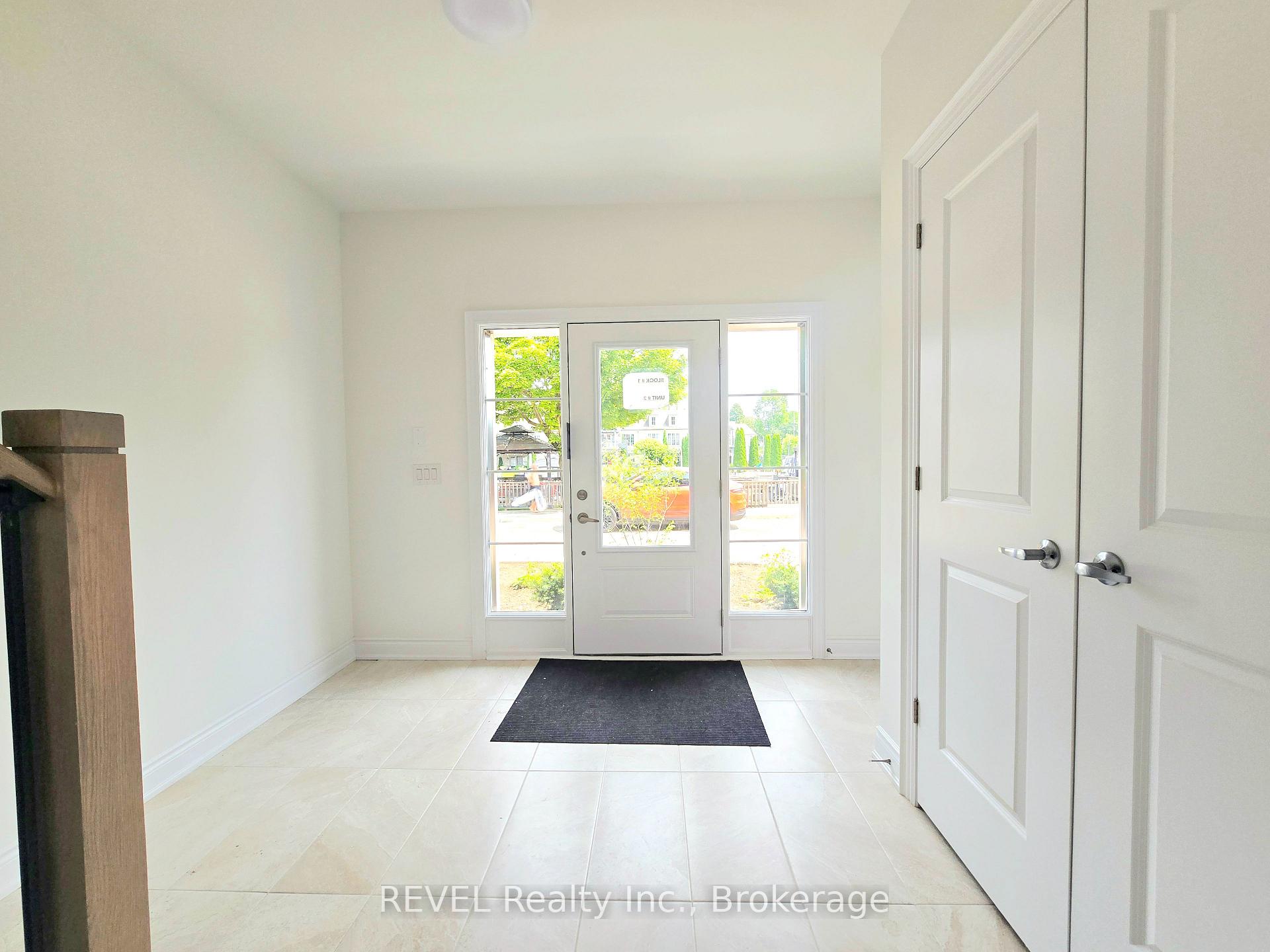 Photo 10 of Unit 2, 15 Lake Street, Grimsby, Grimsby Beach — HOMEH
