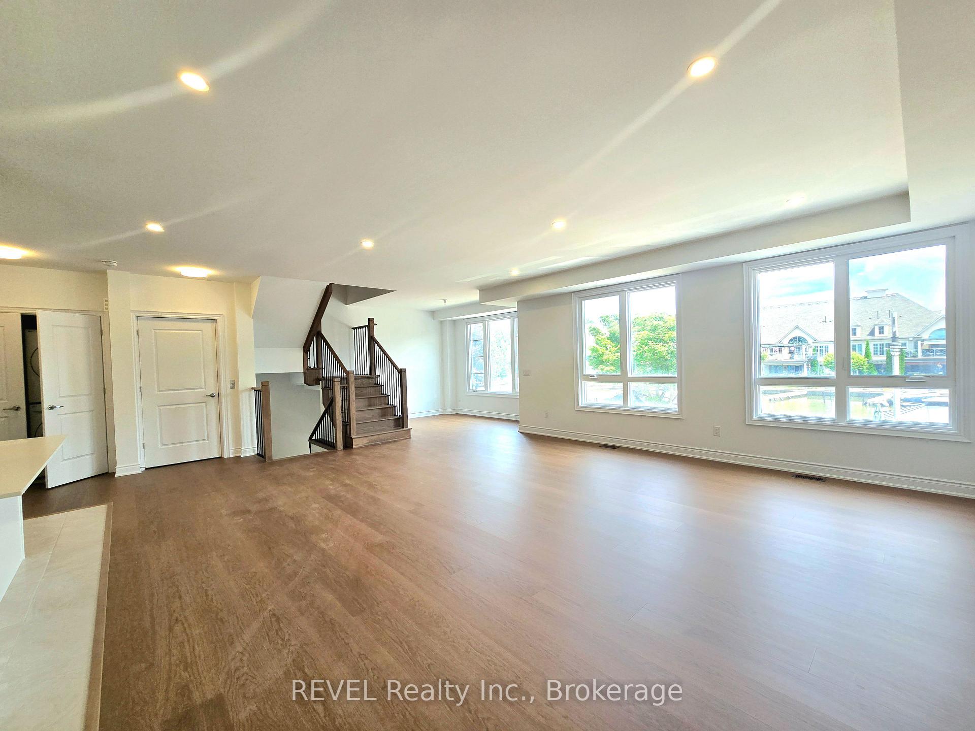 Photo 25 of Unit 2, 15 Lake Street, Grimsby, Grimsby Beach — HOMEH