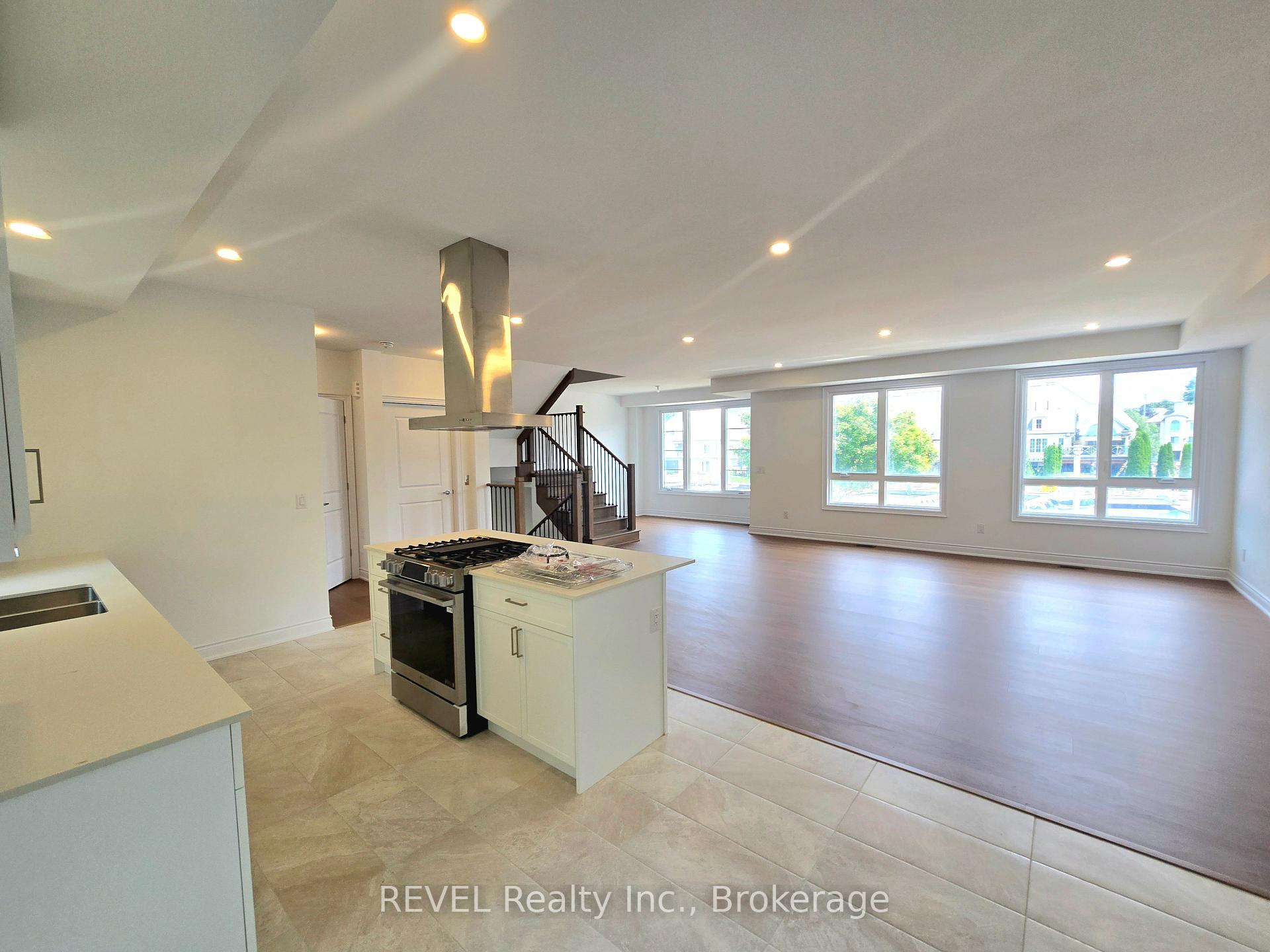 Photo 26 of Unit 2, 15 Lake Street, Grimsby, Grimsby Beach — HOMEH