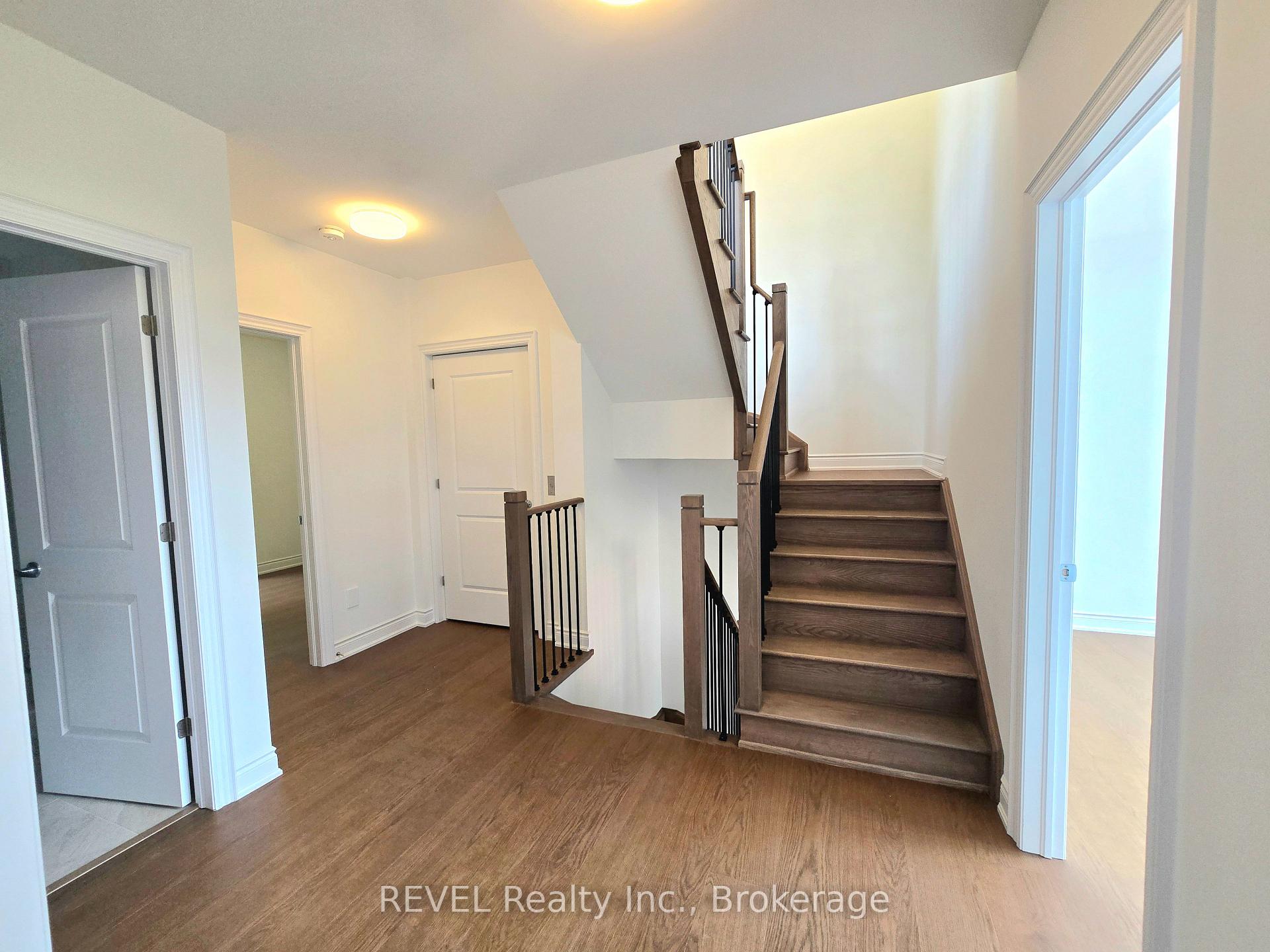 Photo 42 of Unit 2, 15 Lake Street, Grimsby, Grimsby Beach — HOMEH