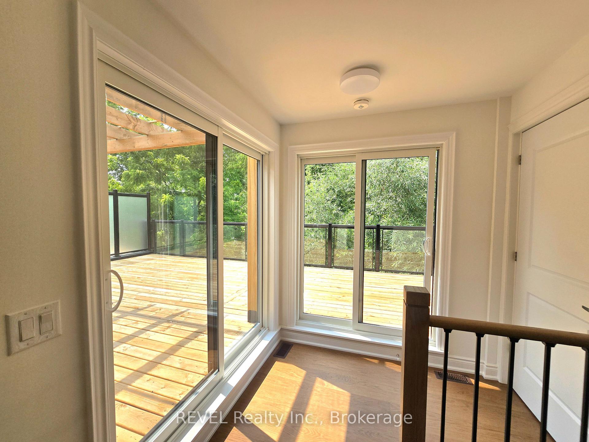 Photo 43 of Unit 2, 15 Lake Street, Grimsby, Grimsby Beach — HOMEH